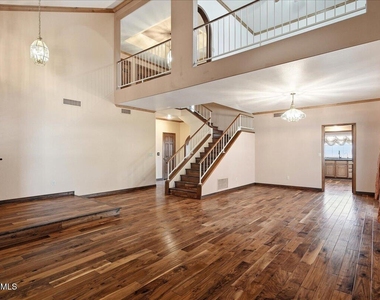 2157 E Alameda Drive - Photo Thumbnail 6