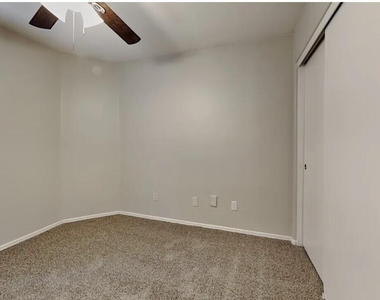 12729 W Dreyfus Drive - Photo Thumbnail 12