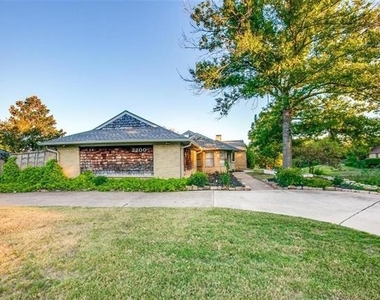 2200 Woodburn Corners - Photo Thumbnail 22
