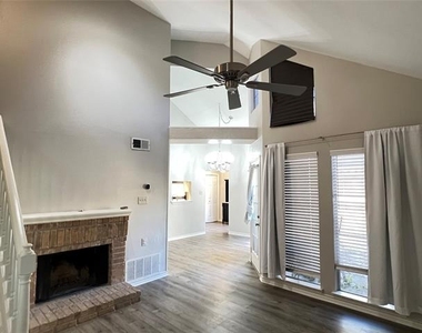 10913 Gable Drive - Photo Thumbnail 34