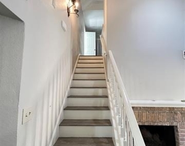 10913 Gable Drive - Photo Thumbnail 24