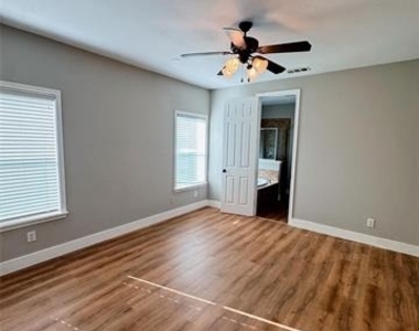 1008 Caudle Lane - Photo Thumbnail 9