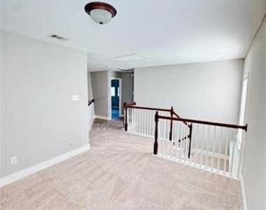 1008 Caudle Lane - Photo Thumbnail 15