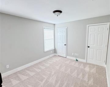 1008 Caudle Lane - Photo Thumbnail 14
