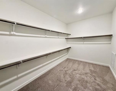 7450 Coronado Avenue - Photo Thumbnail 6