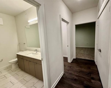7450 Coronado Avenue - Photo Thumbnail 14