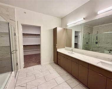 7450 Coronado Avenue - Photo Thumbnail 5