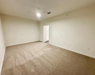 7450 Coronado Avenue - Photo Thumbnail 16