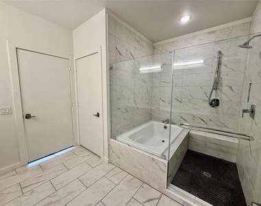 7450 Coronado Avenue - Photo Thumbnail 4
