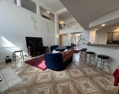 3528 Paladin Place - Photo Thumbnail 2