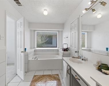 3528 Paladin Place - Photo Thumbnail 7