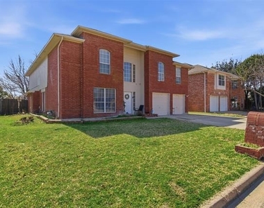 3528 Paladin Place - Photo Thumbnail 1