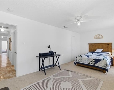 3528 Paladin Place - Photo Thumbnail 6