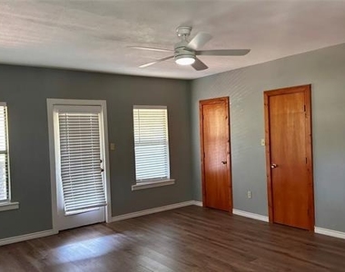 126 N Garza Road - Photo Thumbnail 16