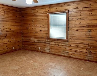 126 N Garza Road - Photo Thumbnail 13