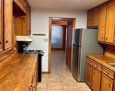 126 N Garza Road - Photo Thumbnail 2