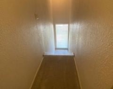 7570 Kings Ridge Road - Photo Thumbnail 19