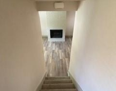 7570 Kings Ridge Road - Photo Thumbnail 2