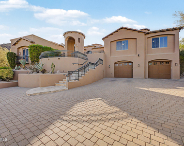14598 E Corrine Drive - Photo Thumbnail 2