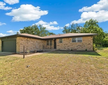 609 S Farmington Road - Photo Thumbnail 1