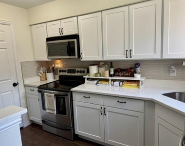 1204 Calico Lane - Photo Thumbnail 2