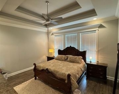 629 Dumaine Drive - Photo Thumbnail 10