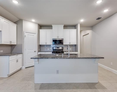 5908 Aster Drive - Photo Thumbnail 9