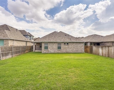 5908 Aster Drive - Photo Thumbnail 23
