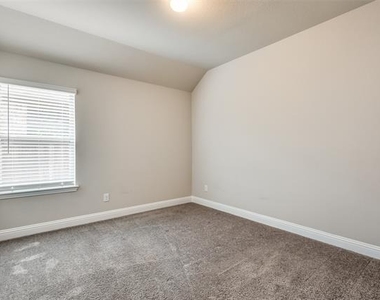 5908 Aster Drive - Photo Thumbnail 12