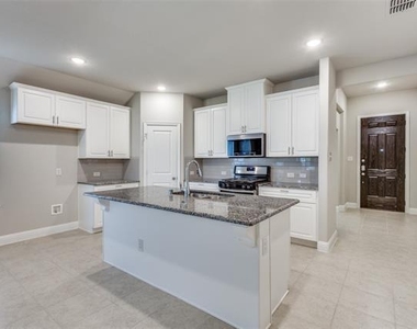 5908 Aster Drive - Photo Thumbnail 8