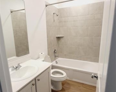 1204 Mimosa Lane - Photo Thumbnail 14