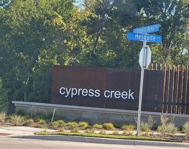 1204 Mimosa Lane - Photo Thumbnail 21