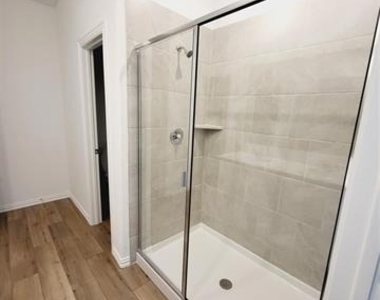 1204 Mimosa Lane - Photo Thumbnail 7