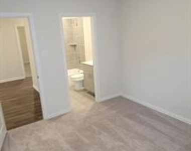 2633 Oneida Lane - Photo Thumbnail 18