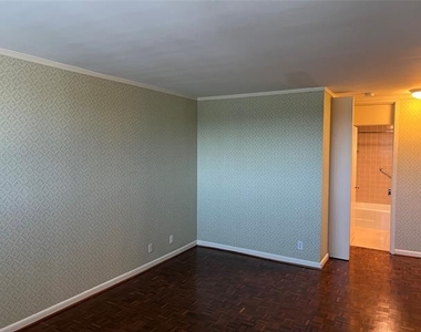 3883 Turtle Creek Boulevard - Photo Thumbnail 28