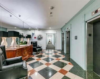 3883 Turtle Creek Boulevard - Photo Thumbnail 3
