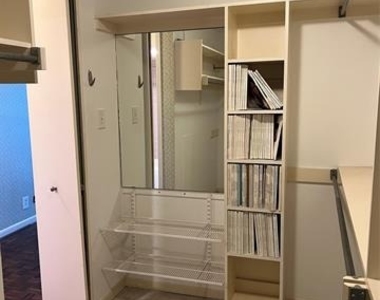3883 Turtle Creek Boulevard - Photo Thumbnail 34