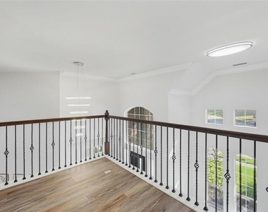 2100 Copperfield Court - Photo Thumbnail 22