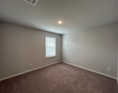 8941 Lantana Meadow Drive - Photo Thumbnail 20