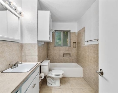 7108 Willis Avenue - Photo Thumbnail 23