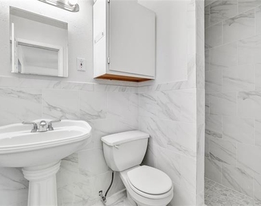 7108 Willis Avenue - Photo Thumbnail 27
