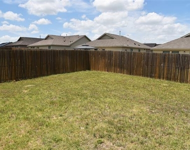 348 Dry Canyon Way - Photo Thumbnail 22