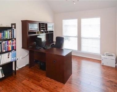 11440 Clover Knoll Drive - Photo Thumbnail 20