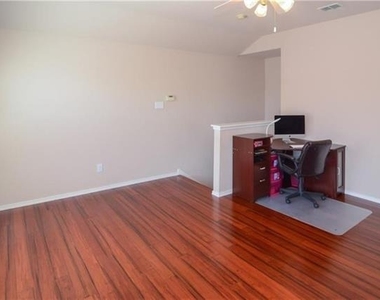11440 Clover Knoll Drive - Photo Thumbnail 25