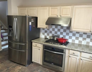 11440 Clover Knoll Drive - Photo Thumbnail 12