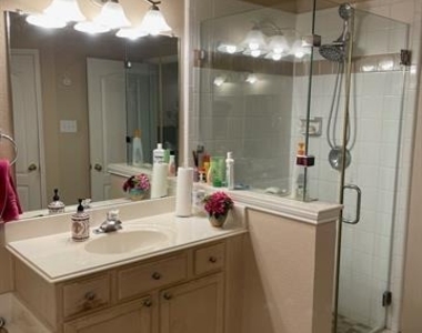 11440 Clover Knoll Drive - Photo Thumbnail 5