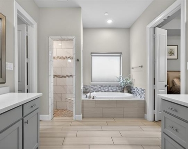 3848 Covedale Boulevard - Photo Thumbnail 13