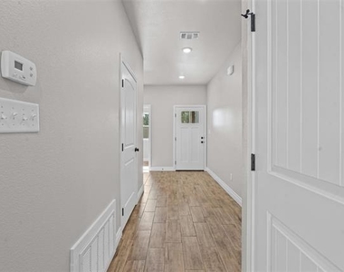 3402 Hilltop Road - Photo Thumbnail 7