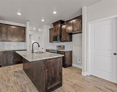 3402 Hilltop Road - Photo Thumbnail 14