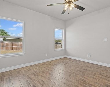 3402 Hilltop Road - Photo Thumbnail 29